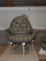 Stor frugtopsats i terracotta