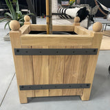 Plantekasse massivt robinietræ 62x62x67